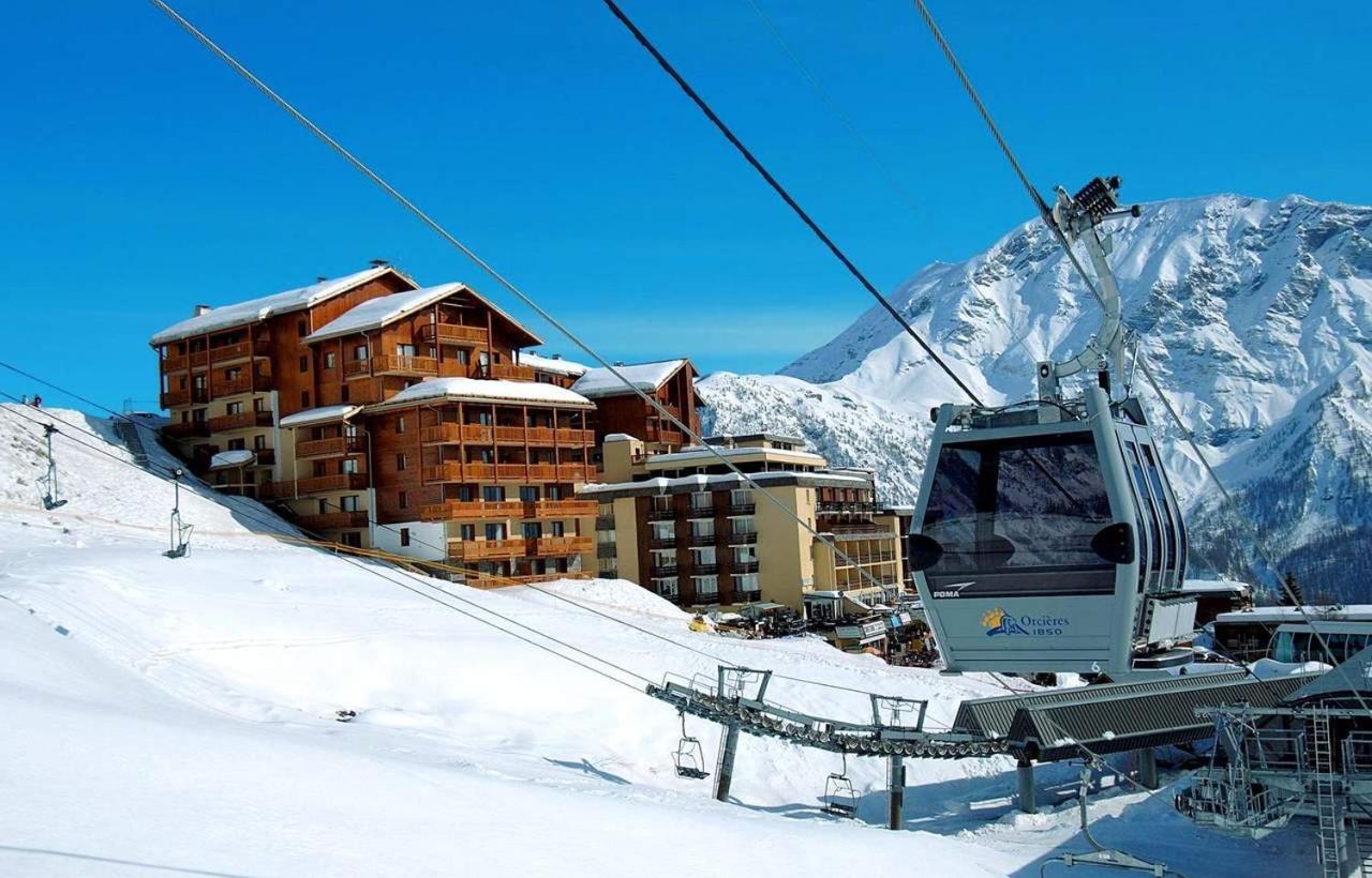Appartement 6 places aux pieds des pistes avec piscine, wifi et parking privé PMR Orcières Extérieur photo
