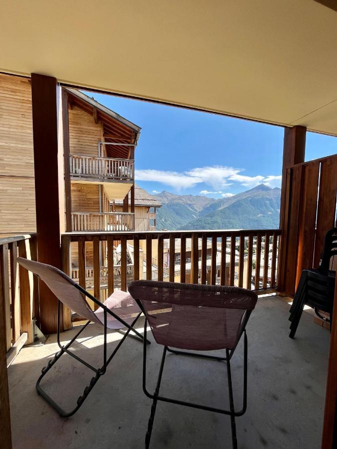 Appartement 6 places aux pieds des pistes avec piscine, wifi et parking privé PMR Orcières Extérieur photo