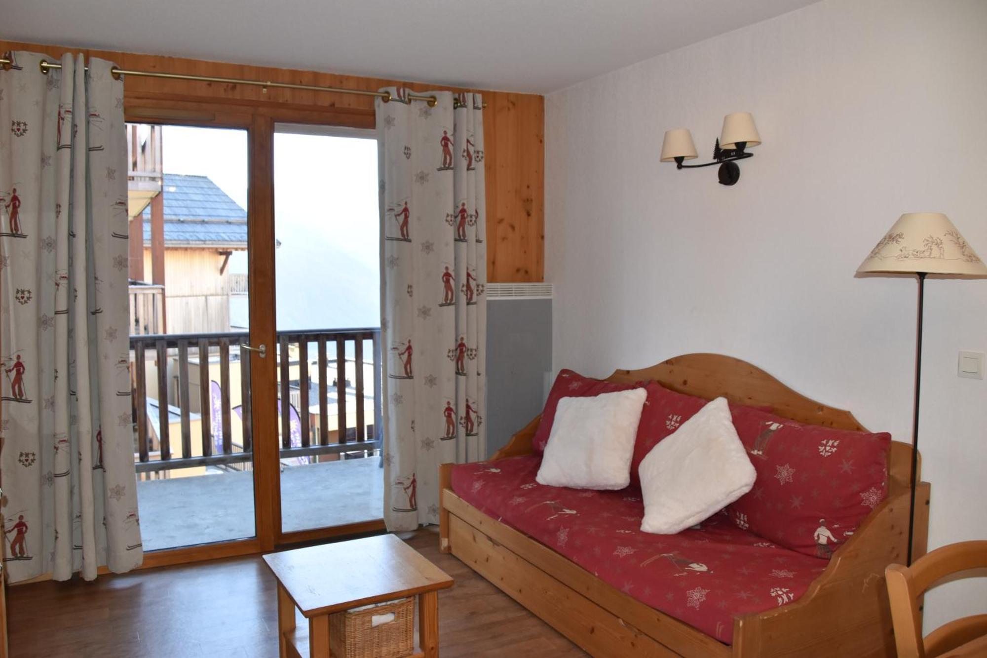 Appartement 6 places aux pieds des pistes avec piscine, wifi et parking privé PMR Orcières Extérieur photo